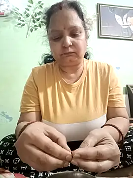 Kavya kapoor online show from 03-20-25, 08:31