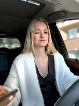 Devill Angel  online show from 09-25-25, 10:41