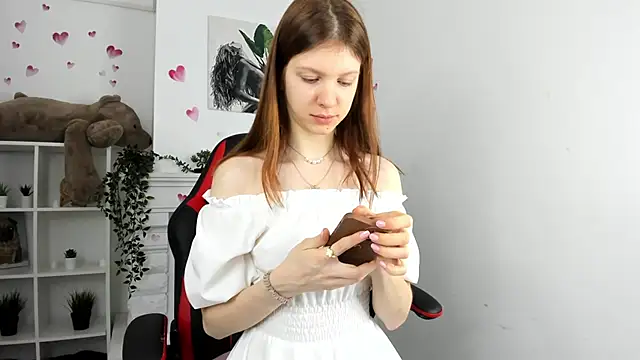 Snapshot of Baby_Evalena chatting on 02-11-25, 04:55 Baby Evalena online show from 02-11-25, 04:55