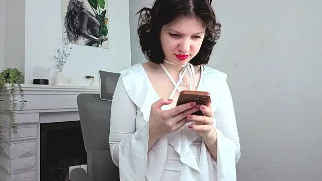 Baby Evalena online show from 03-08-26, 05:11