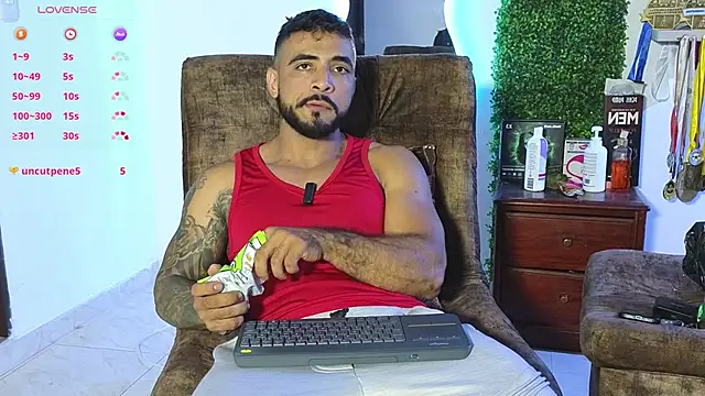 Snapshot of ERIC_HARRISON chatting on 01-27-25, 12:54 ERIC HARRISON online show from 01-27-25, 12:54