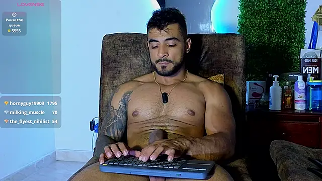 Snapshot of ERIC_HARRISON chatting on 03-14-25, 04:54 ERIC HARRISON online show from 03-14-25, 04:54