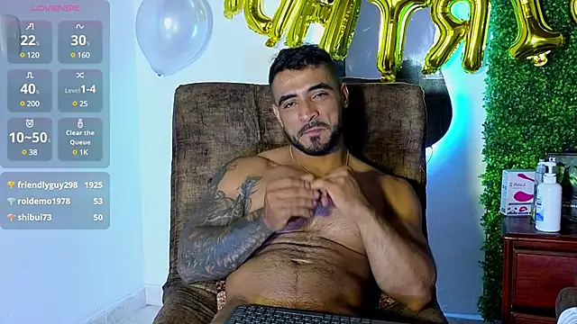 Snapshot of ERIC_HARRISON chatting on 03-20-25, 01:02 ERIC HARRISON online show from 03-20-25, 01:02