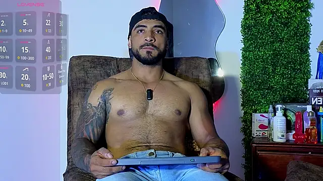 Snapshot of ERIC_HARRISON chatting on 03-22-25, 01:54 ERIC HARRISON online show from 03-22-25, 01:54