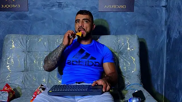 Snapshot of ERIC_HARRISON chatting on 09-26-25, 11:53 ERIC HARRISON online show from 09-26-25, 11:53