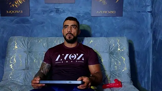 Snapshot of ERIC_HARRISON chatting on 10-01-25, 12:27 ERIC HARRISON online show from 10-01-25, 12:27