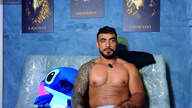 Snapshot of ERIC_HARRISON chatting on 10-16-25, 04:57 ERIC HARRISON online show from 10-16-25, 04:57