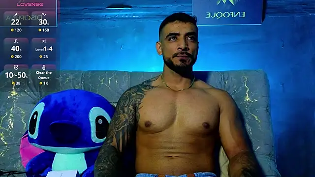 Snapshot of ERIC_HARRISON chatting on 11-08-25, 09:35 ERIC HARRISON online show from 11-08-25, 09:35