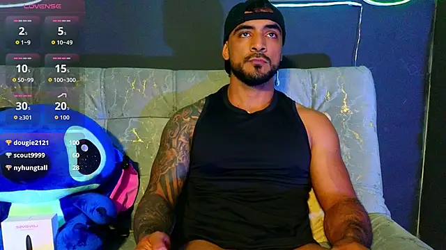 Snapshot of ERIC_HARRISON chatting on 11-21-25, 12:43 ERIC HARRISON online show from 11-21-25, 12:43