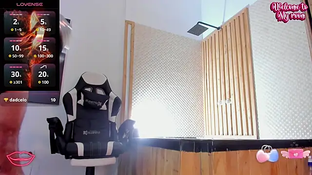 Snapshot of Luke__09 chatting on 03-06-25, 02:40 Luke 09 online show from 03-06-25, 02:40