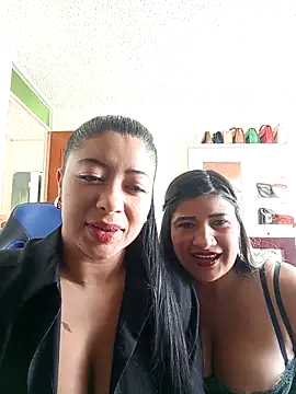 Hannahcandyy online show from 03-19-26, 01:59