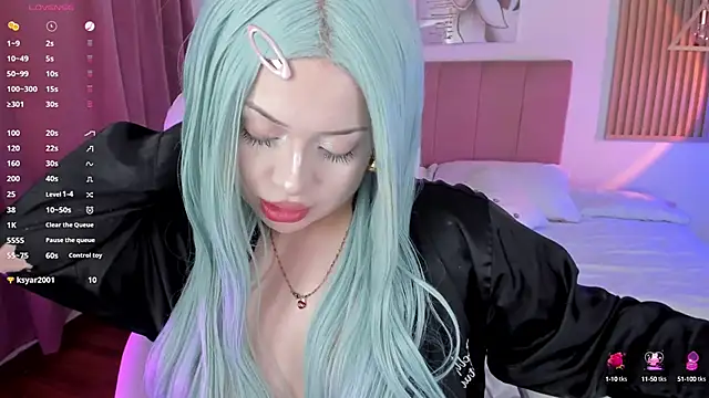 Kendall Bunnyy online show from 02-14-25, 06:29