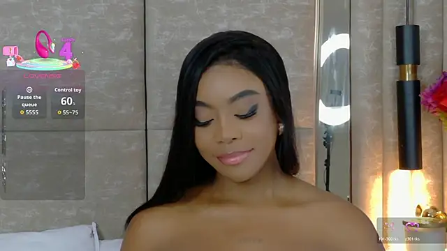 Lola King online show from 04-16-26, 04:24