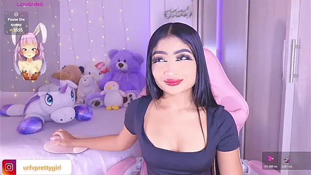 urfavprettygirl online show from 06-24-26, 06:34