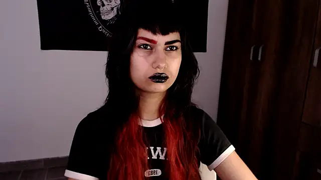 Snapshot of Little-Lucifer chatting on 01-14-26, 10:03 Little-Lucifer online show from 01-14-26, 10:03