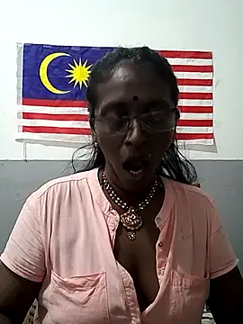 mamakarma1403 online show from 10-04-25, 06:39