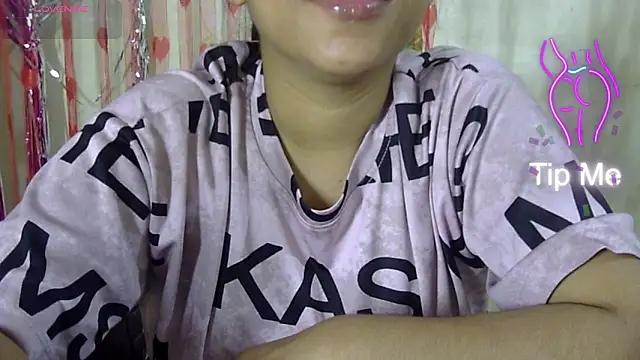 Snapshot of Preeti-Sexy chatting on 11-25-25, 04:23 Preeti-Sexy online show from 11-25-25, 04:23