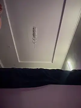 JoyFulLicss online show from 04-18-26, 07:07