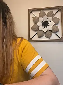 Snapshot of PuckBunny17 chatting on 02-27-25, 01:27 PuckBunny17 online show from 02-27-25, 01:27