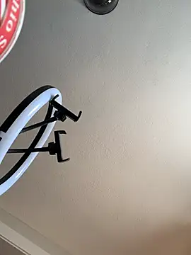 Snapshot of PuckBunny17 chatting on 03-18-25, 04:59 PuckBunny17 online show from 03-18-25, 04:59