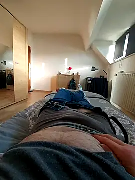 pascalino100 online show from 03-19-25, 04:34