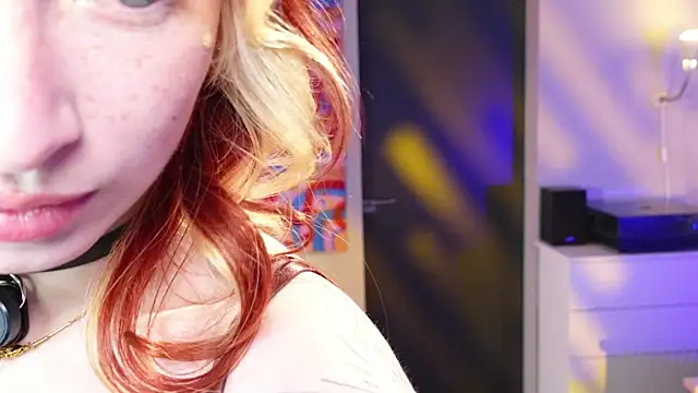 SpiceJessy online show from 11-29-25, 05:43