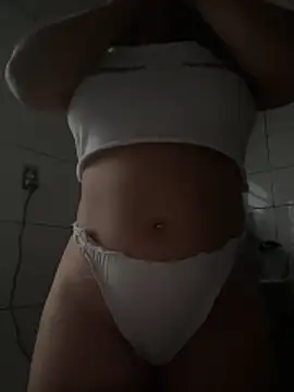 Snapshot of Gabizinhagirls chatting on 02-04-26, 08:53 Gabizinhagirls online show from 02-04-26, 08:53