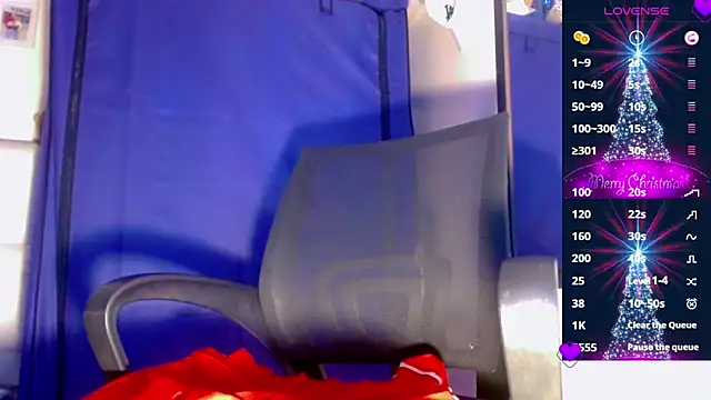 Snapshot of nicol_gill_ chatting on 12-06-24, 05:44 nicol gill online show from 12-06-24, 05:44