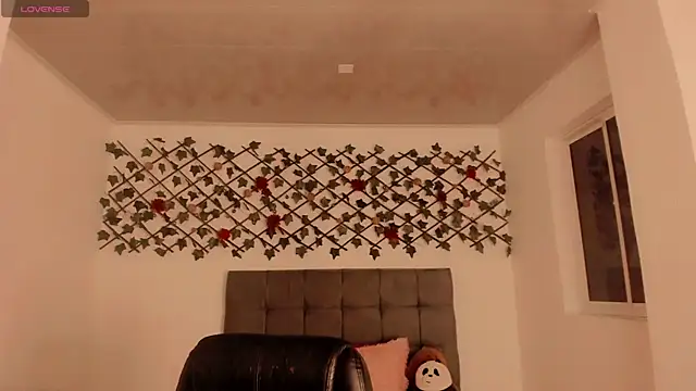 Lilith Miller21 online show from 11-07-25, 08:20