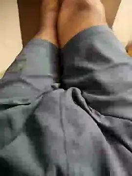 Snapshot of yoyokakshay_1996 chatting on 02-14-25, 06:19 yoyokakshay 1996 online show from 02-14-25, 06:19