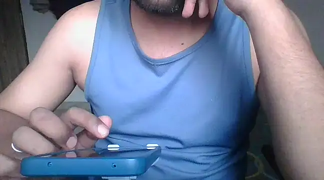 Snapshot of yoyokakshay_1996 chatting on 03-06-25, 12:30 yoyokakshay 1996 online show from 03-06-25, 12:30