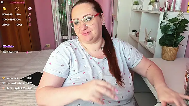 lovely adelle online show from 03-07-25, 12:23