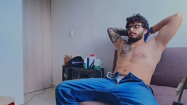 thomas gun online show from 04-21-26, 07:17