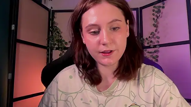 Snapshot of Diana_Flower chatting on 07-02-26, 10:32 Diana Flower online show from 07-02-26, 10:32