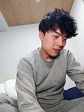 Snapshot of whitebriefboy chatting on 02-27-25, 03:15 whitebriefboy online show from 02-27-25, 03:15