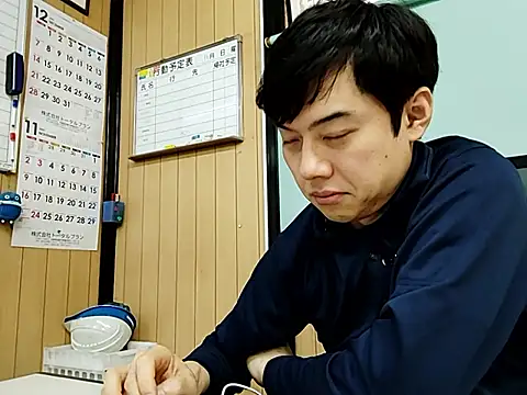 Snapshot of whitebriefboy chatting on 11-06-25, 12:39 whitebriefboy online show from 11-06-25, 12:39