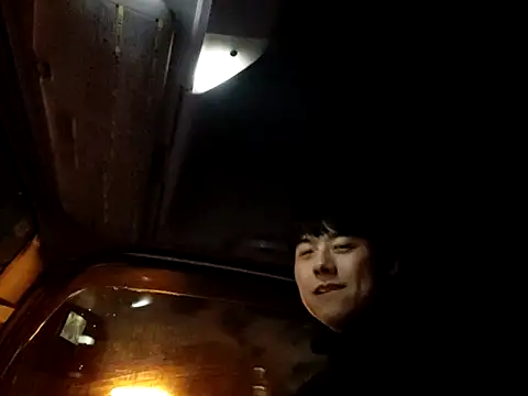 Snapshot of whitebriefboy chatting on 01-08-26, 03:36 whitebriefboy online show from 01-08-26, 03:36