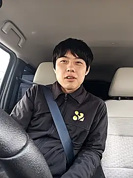 whitebriefboy online show from 03-12-26, 11:44