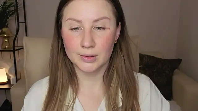 Helens love online show from 05-01-26, 01:43