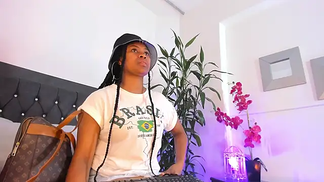 ebony hot1 online show from 12-29-24, 03:13