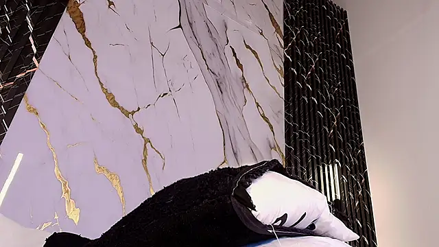 ebony hot1 online show from 09-15-25, 02:06