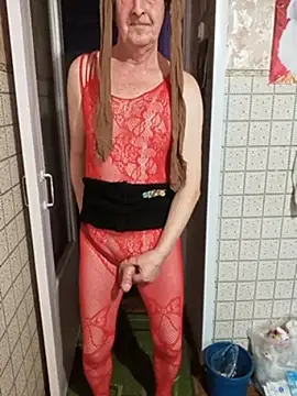 Snapshot of Caprron chatting on 03-09-26, 05:00 Caprron online show from 03-09-26, 05:00