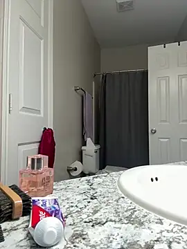 SexyHoneyRedd online show from 02-18-25, 11:33