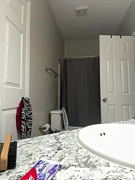 SexyHoneyRedd online show from 02-20-25, 12:15