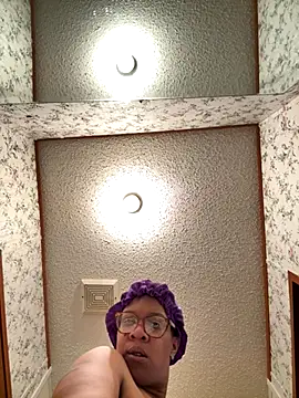 SexyHoneyRedd online show from 11-19-25, 05:46