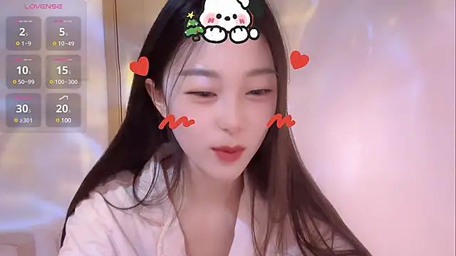 Snapshot of Sweet-Angel999 chatting on 12-23-24, 01:56 Sweet-Angel999 online show from 12-23-24, 01:56