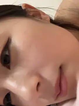 Snapshot of Sweet-Angel999 chatting on 02-14-25, 01:29 Sweet-Angel999 online show from 02-14-25, 01:29