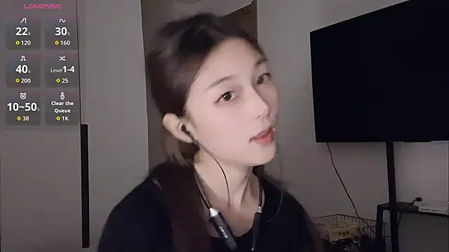 Snapshot of Sweet-Angel999 chatting on 09-18-25, 07:27 Sweet-Angel999 online show from 09-18-25, 07:27