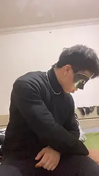 Snapshot of shuai321 chatting on 01-12-25, 02:41 shuai321 online show from 01-12-25, 02:41