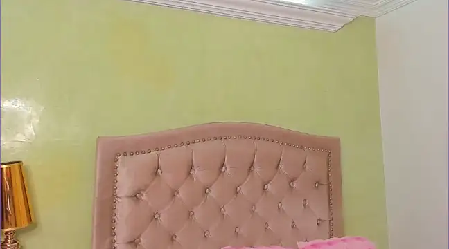 Luciluu20 online show from 03-10-25, 11:49